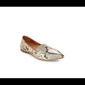 Steve Madden Janina Penny Loafer in Snake